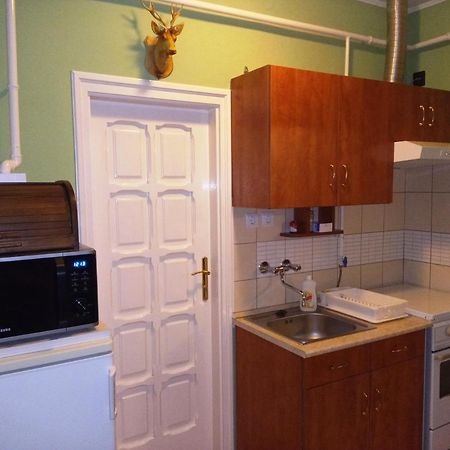 Szivarvany Apartman Jula Exterior foto