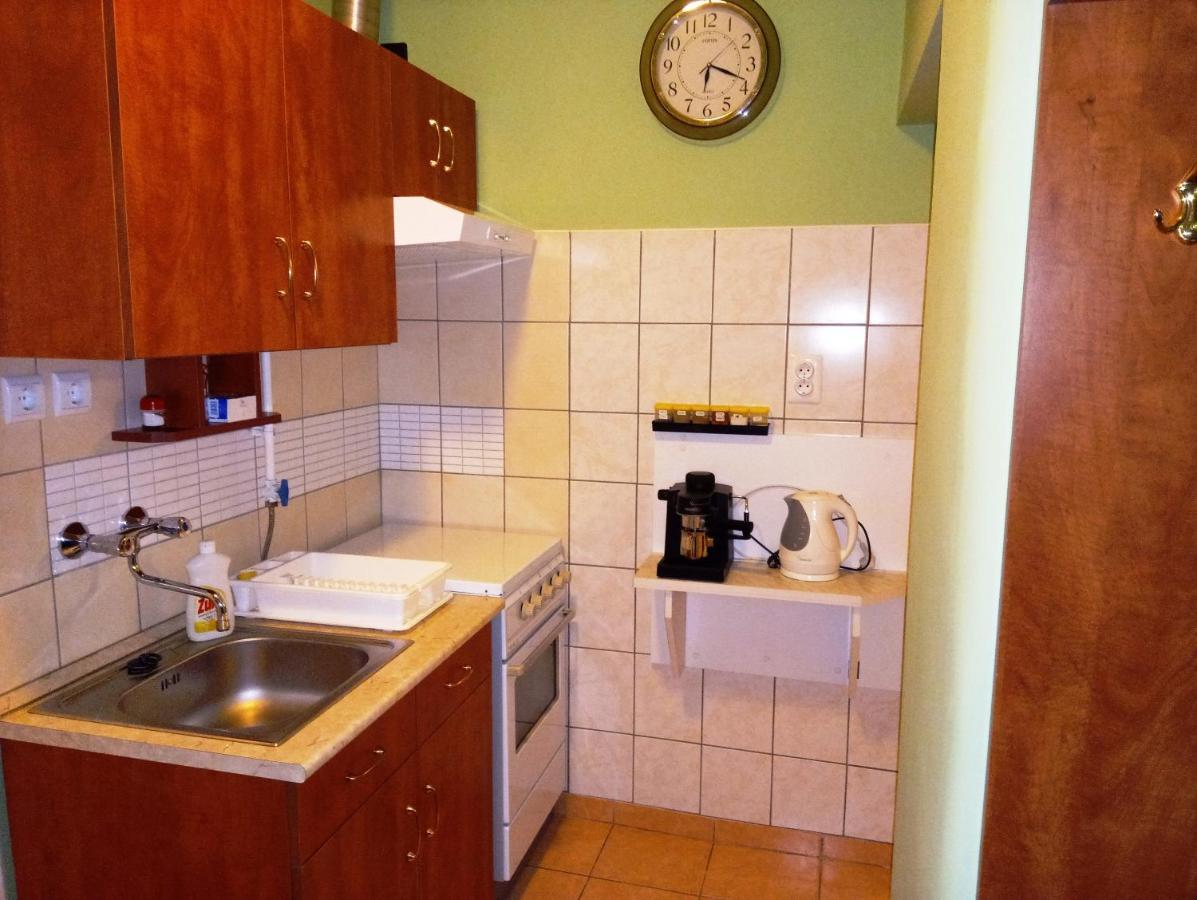 Szivarvany Apartman Jula Exterior foto